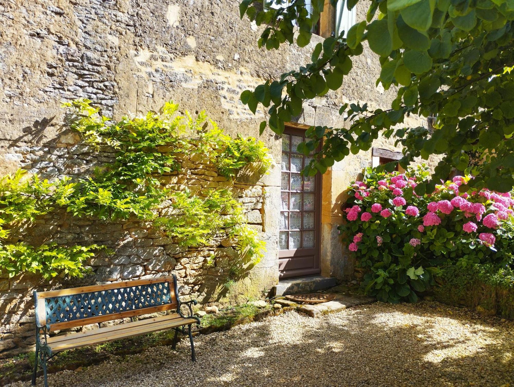 La Vieille Ferme: Superbe Complexe De 3 Gites En Pierre Avec Piscine Au Coeur Du Perigord Noir Saint-Genies Buitenkant foto